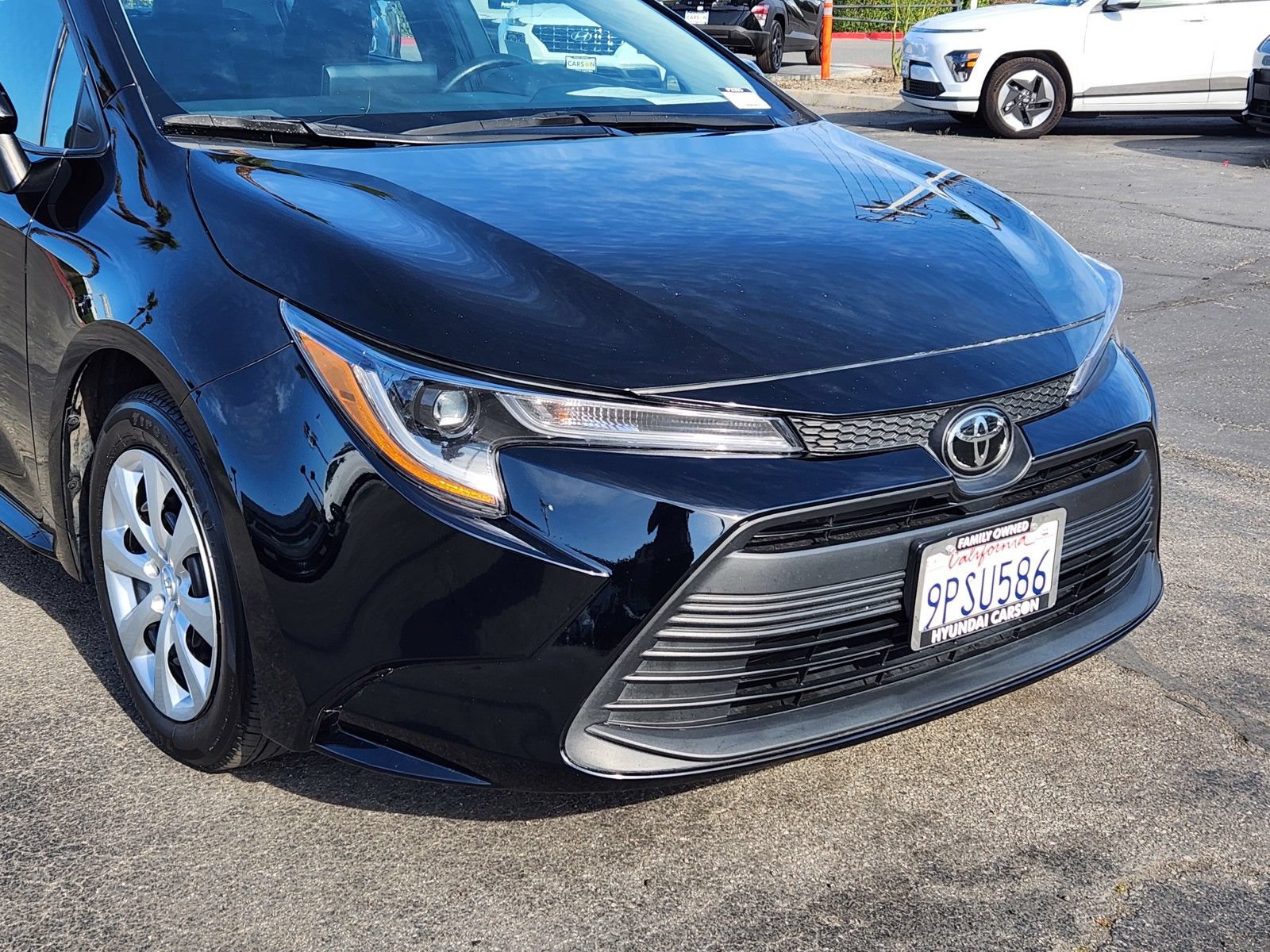 Used 2024 Toyota Corolla LE FWD image 9