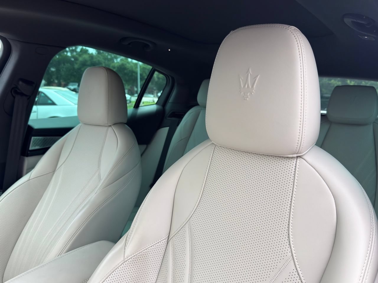 Certified 2023 Maserati Grecale Modena AWD/4WD image 17