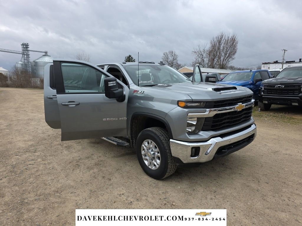 Used 2025 Chevrolet Silverado 2500 LT w/ All Star Edition image 35