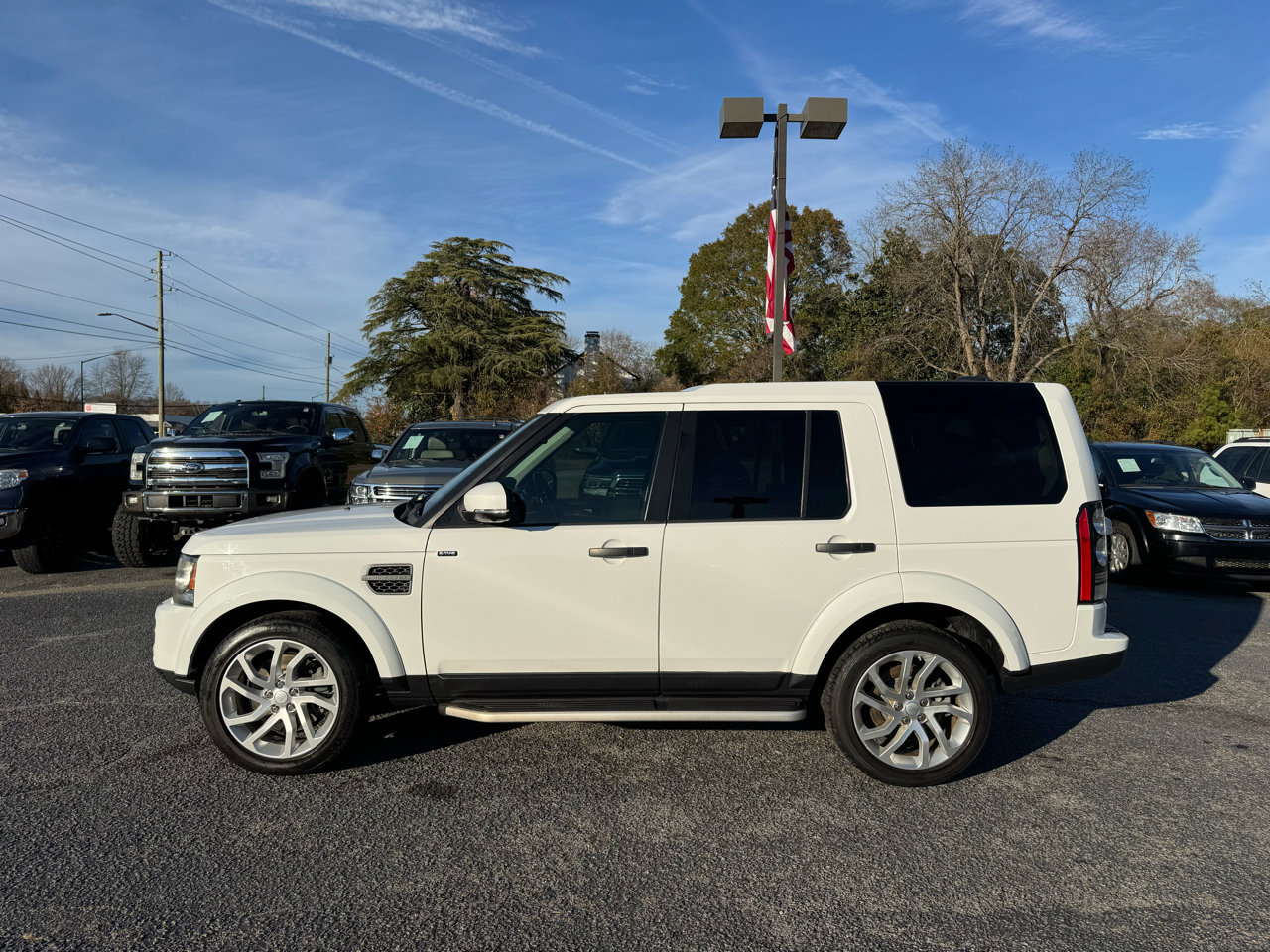 Used 2016 Land Rover LR4 HSE image 8