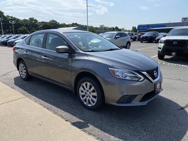 Used 2016 Nissan Sentra SV w/ Driver's Assist Package FWD image 9