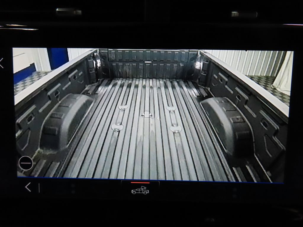 Used 2025 GMC Sierra 3500 Denali image 23