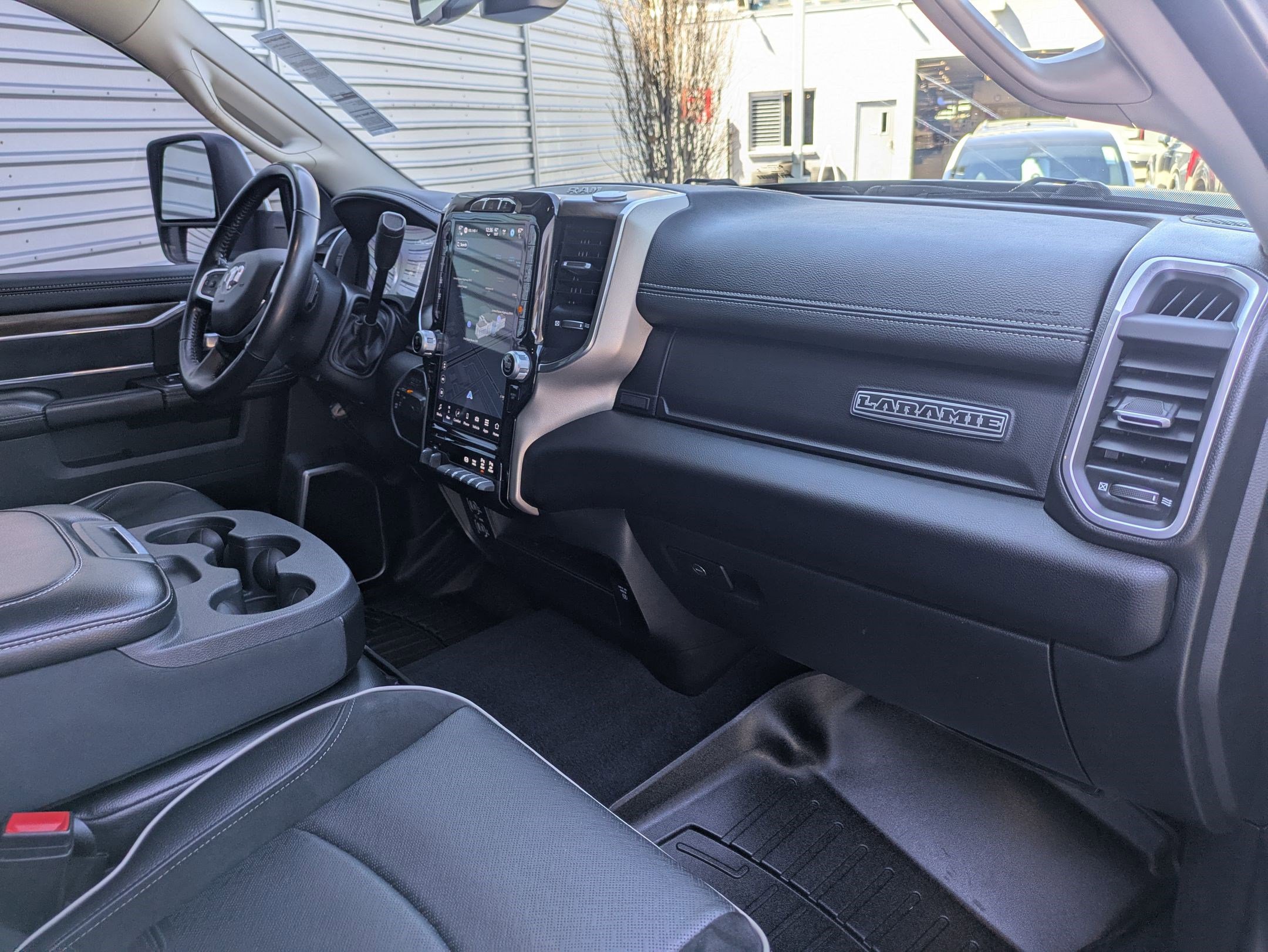 Used 2024 RAM 3500 Laramie w/ Protection Group image 31