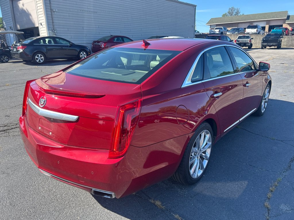 Used 2013 Cadillac XTS Luxury AWD/4WD image 6