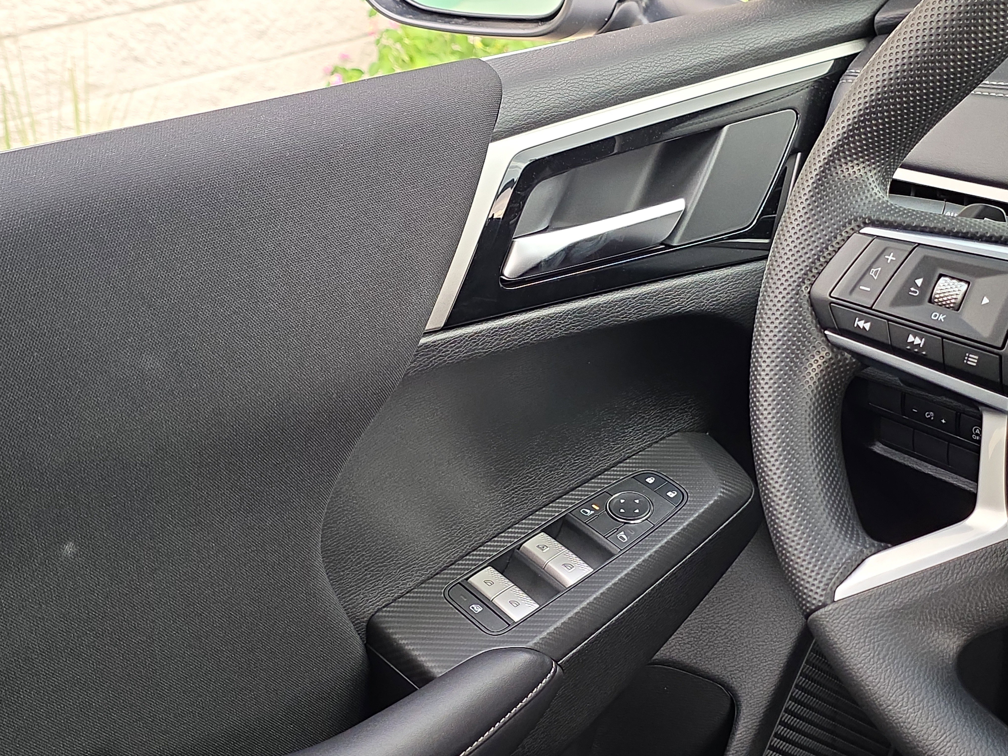 New 2026 Mitsubishi Outlander ES FWD image 25
