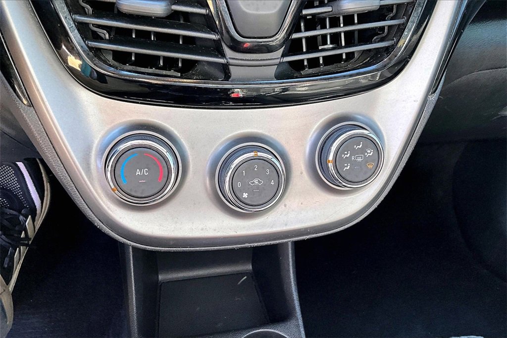 Used 2022 Chevrolet Spark ACTIV image 24