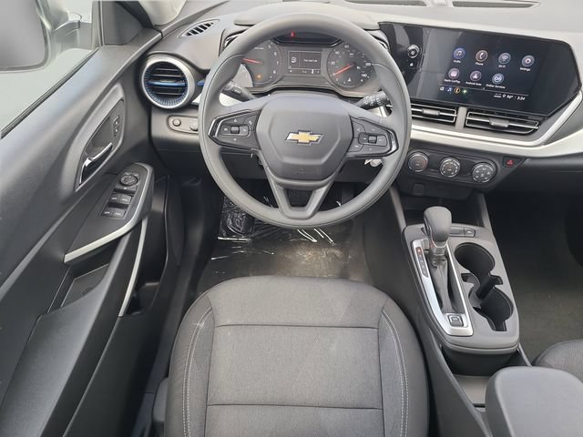New 2026 Chevrolet Trax LS FWD image 10