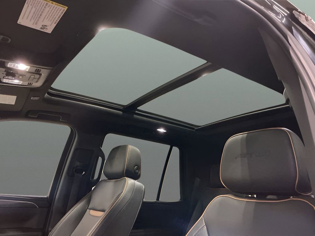Used 2022 GMC Yukon AT4 image 20