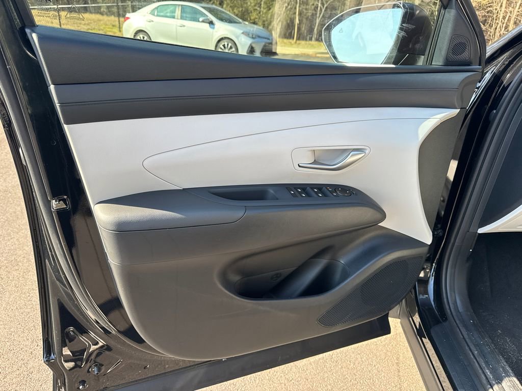 New 2026 Hyundai Tucson SEL image 9