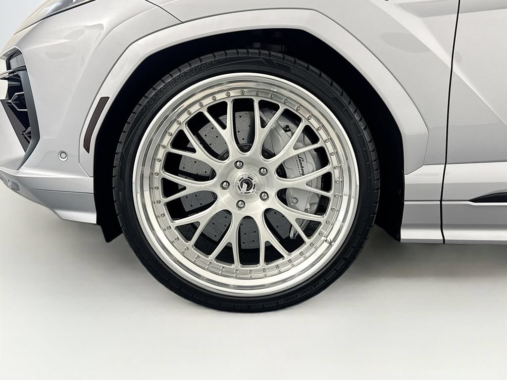 Used 2025 Lamborghini Urus S AWD/4WD image 34