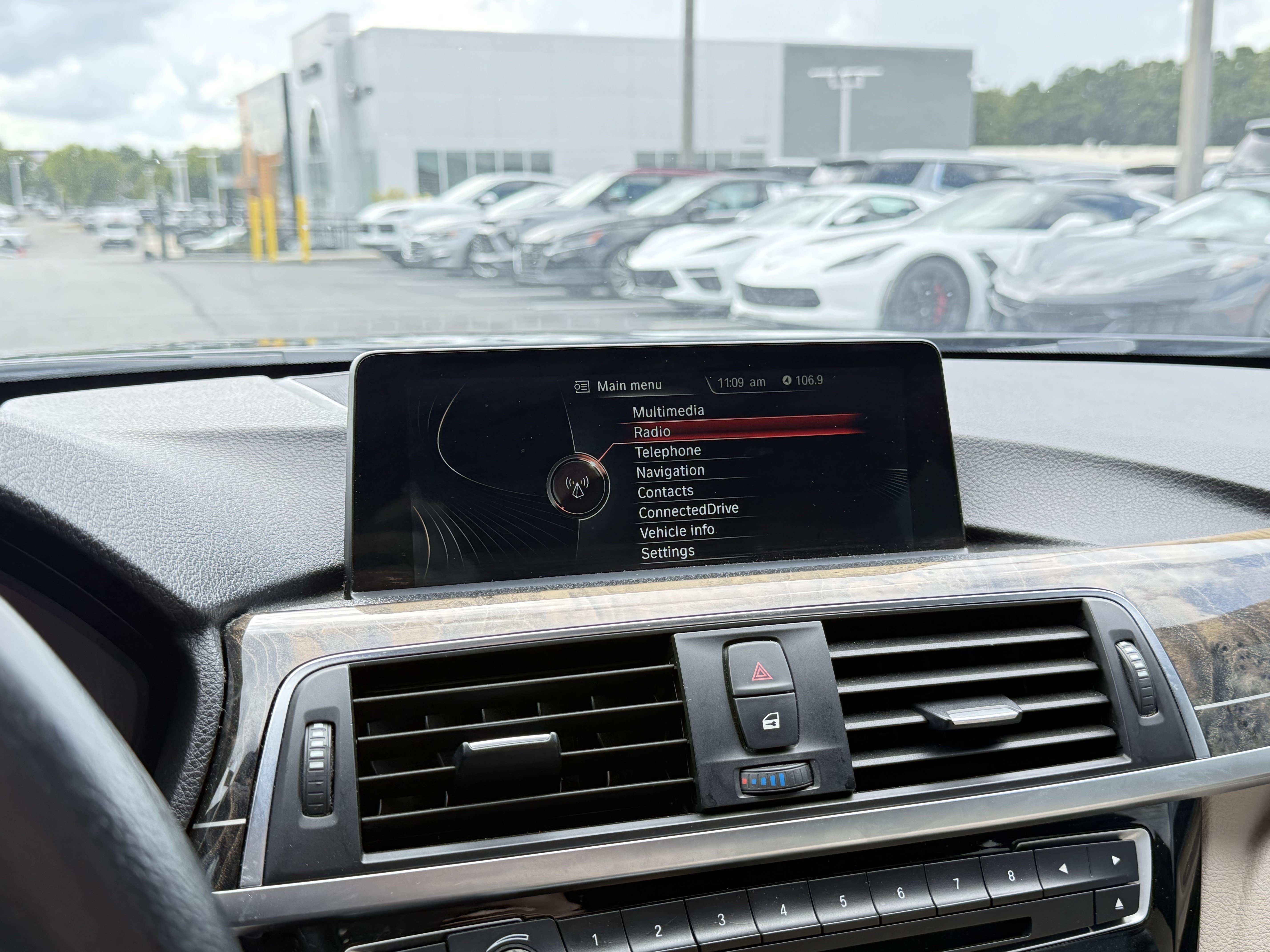 Used 2016 BMW 328i Sedan RWD image 22