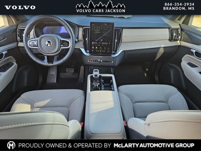 New 2026 Volvo XC90 B6 Plus w/ Protection Package Premier image 5