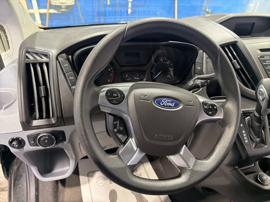 Used 2018 Ford Transit 150 XL RWD image 12