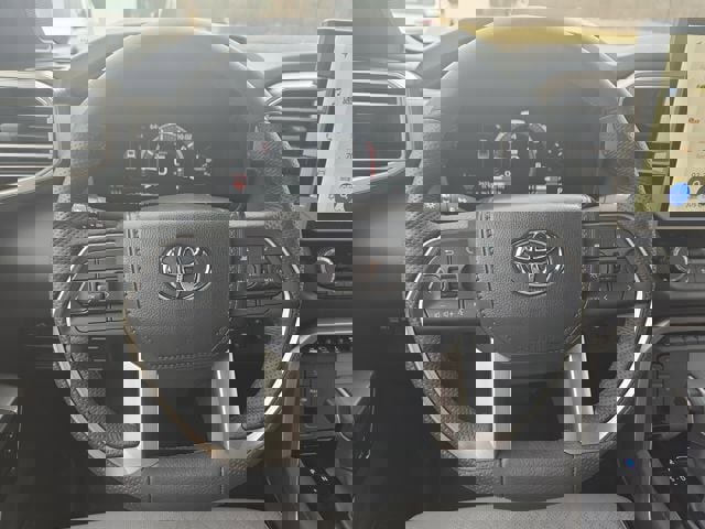 Used 2025 Toyota Tundra Limited image 14