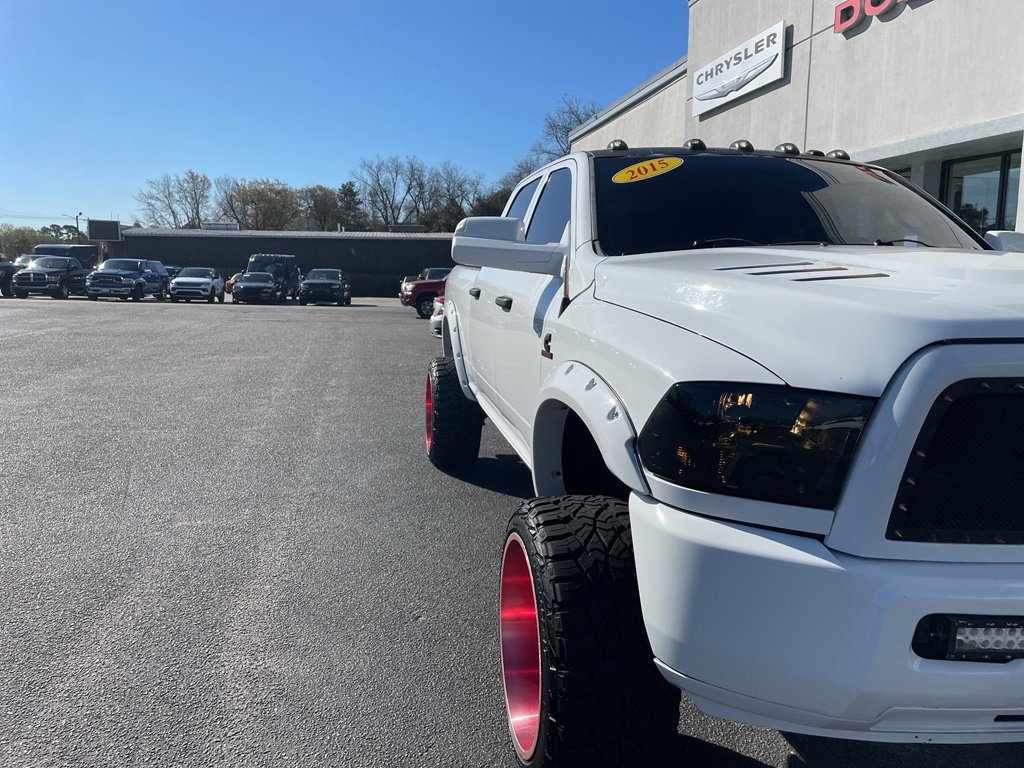 Used 2015 RAM 2500 Tradesman w/ Chrome Appearance Group image 2