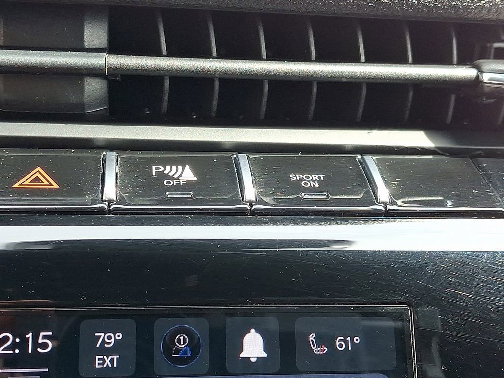 Certified 2024 Jeep Grand Cherokee L Laredo AWD/4WD image 27