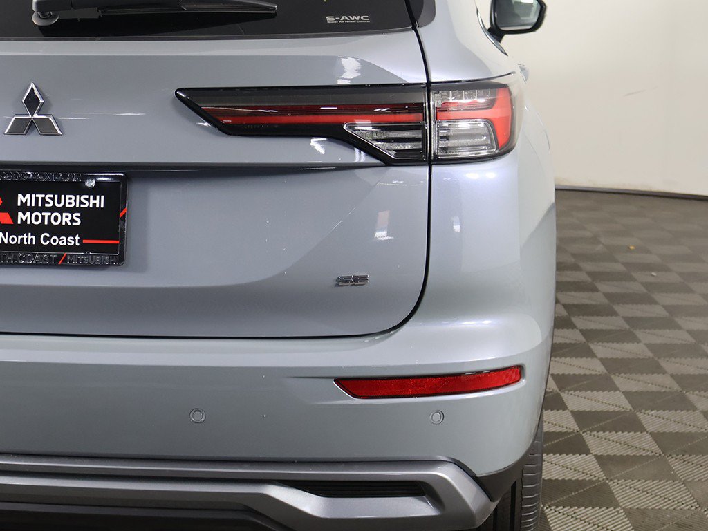New 2026 Mitsubishi Outlander SE AWD/4WD image 15