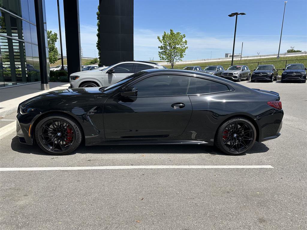Used 2025 BMW M4 Competition w/ Executive Package image 5