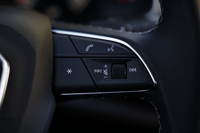 New 2026 Audi Q8 Premium image 34