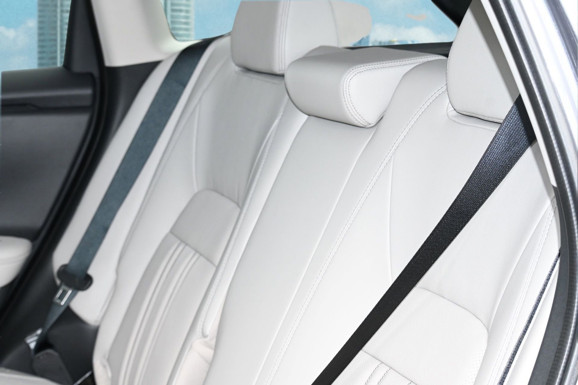 New 2026 Honda HR-V EX-L image 14