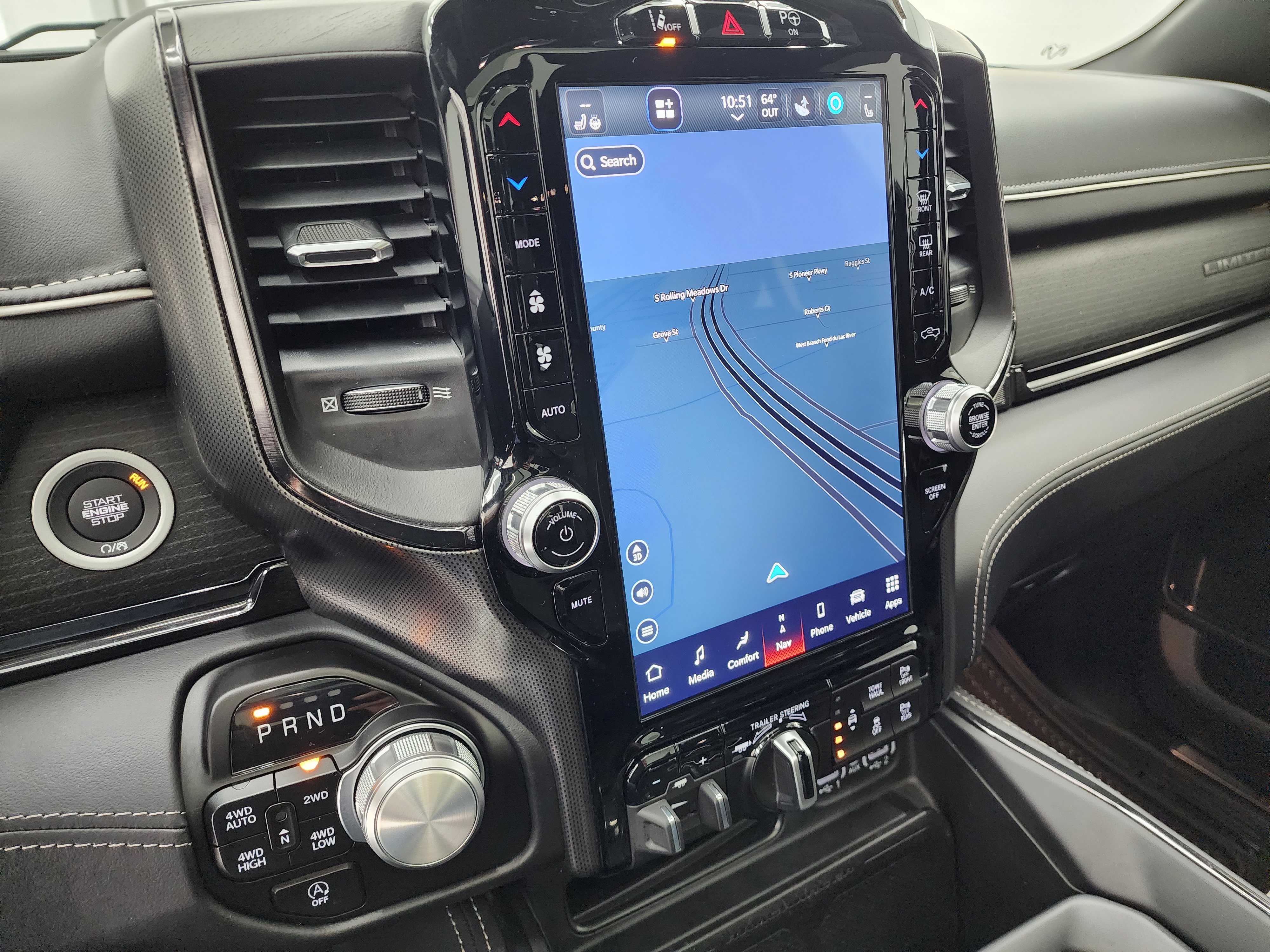 Used 2023 RAM 1500 Limited AWD/4WD image 11