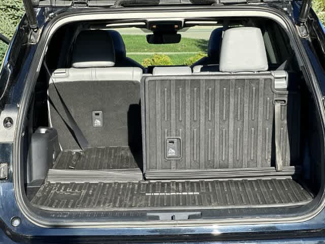 Used 2022 Toyota Highlander XLE AWD/4WD image 26