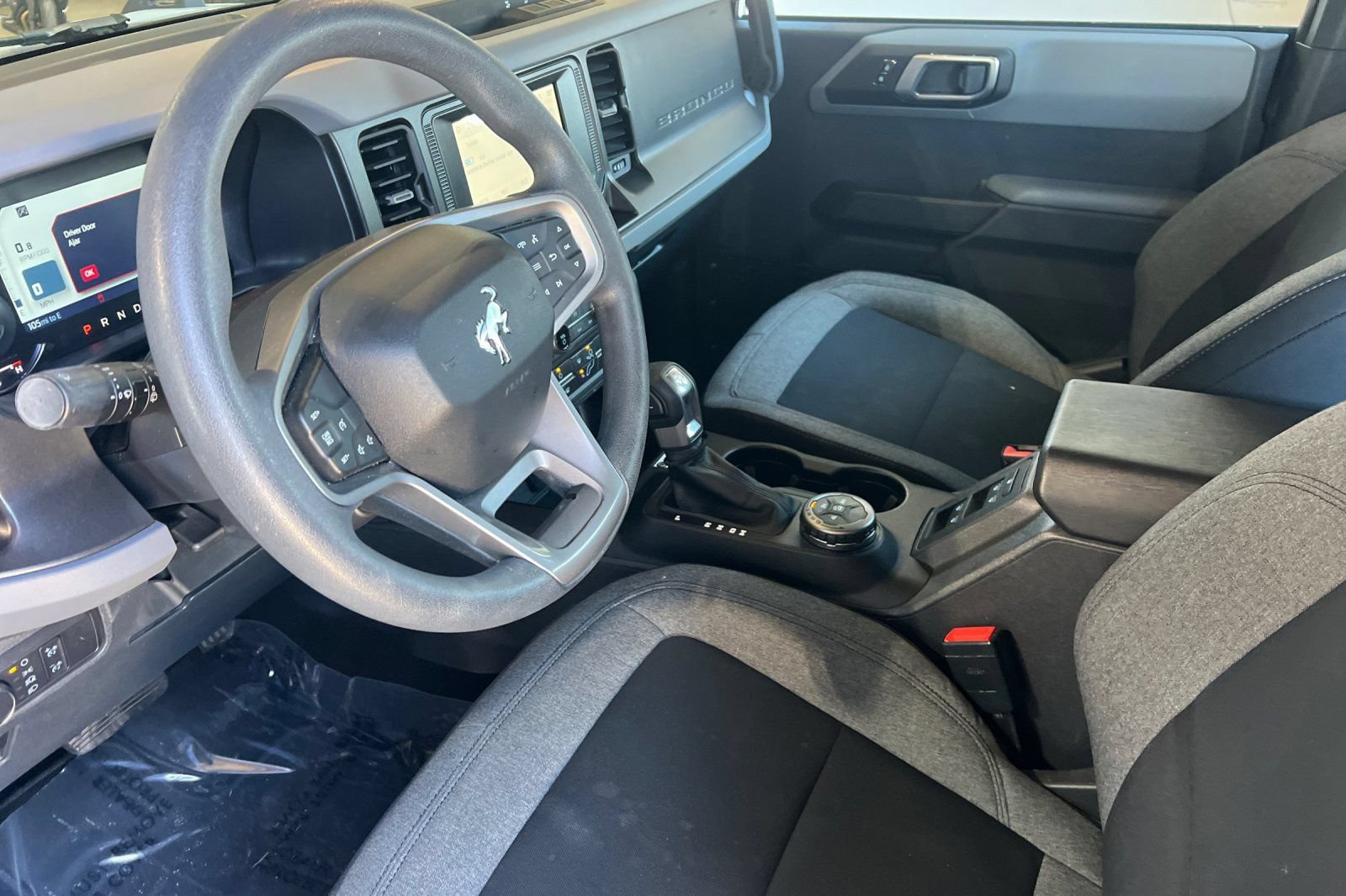 Used 2022 Ford Bronco 4-Door AWD/4WD image 10