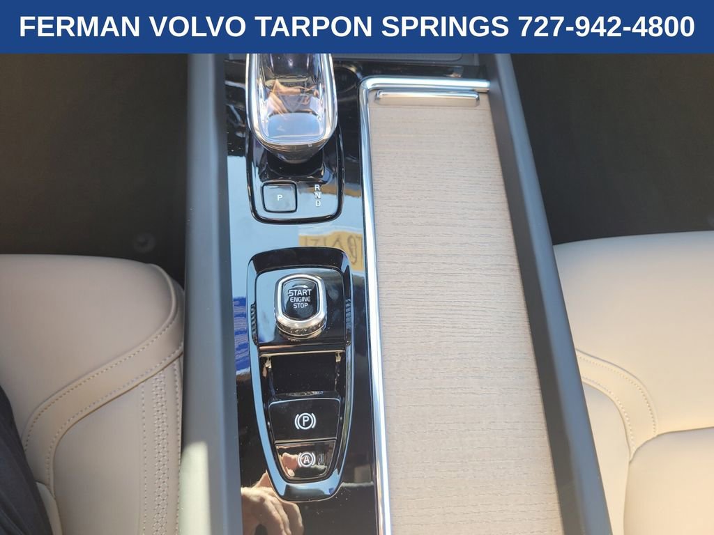 New 2026 Volvo XC60 T8 Core image 27