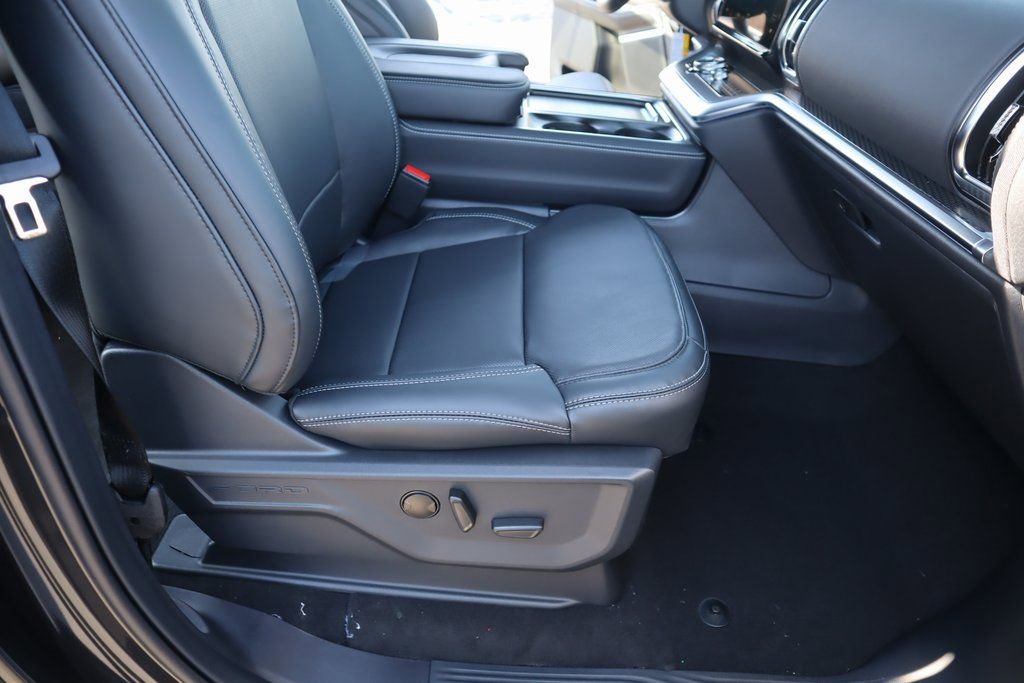 New 2026 Ford Expedition Platinum w/ Stealth Performance Package image 15