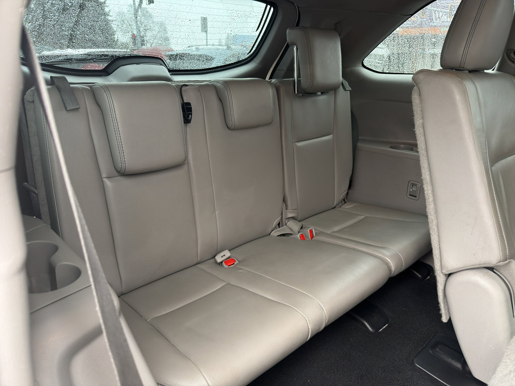 Used 2018 Toyota Highlander XLE w/ Protection Package #3 AWD/4WD image 16
