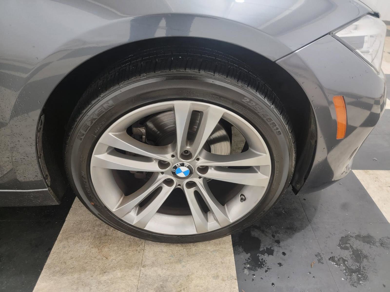 Used 2018 BMW 330i xDrive Sedan w/ Convenience Package image 39