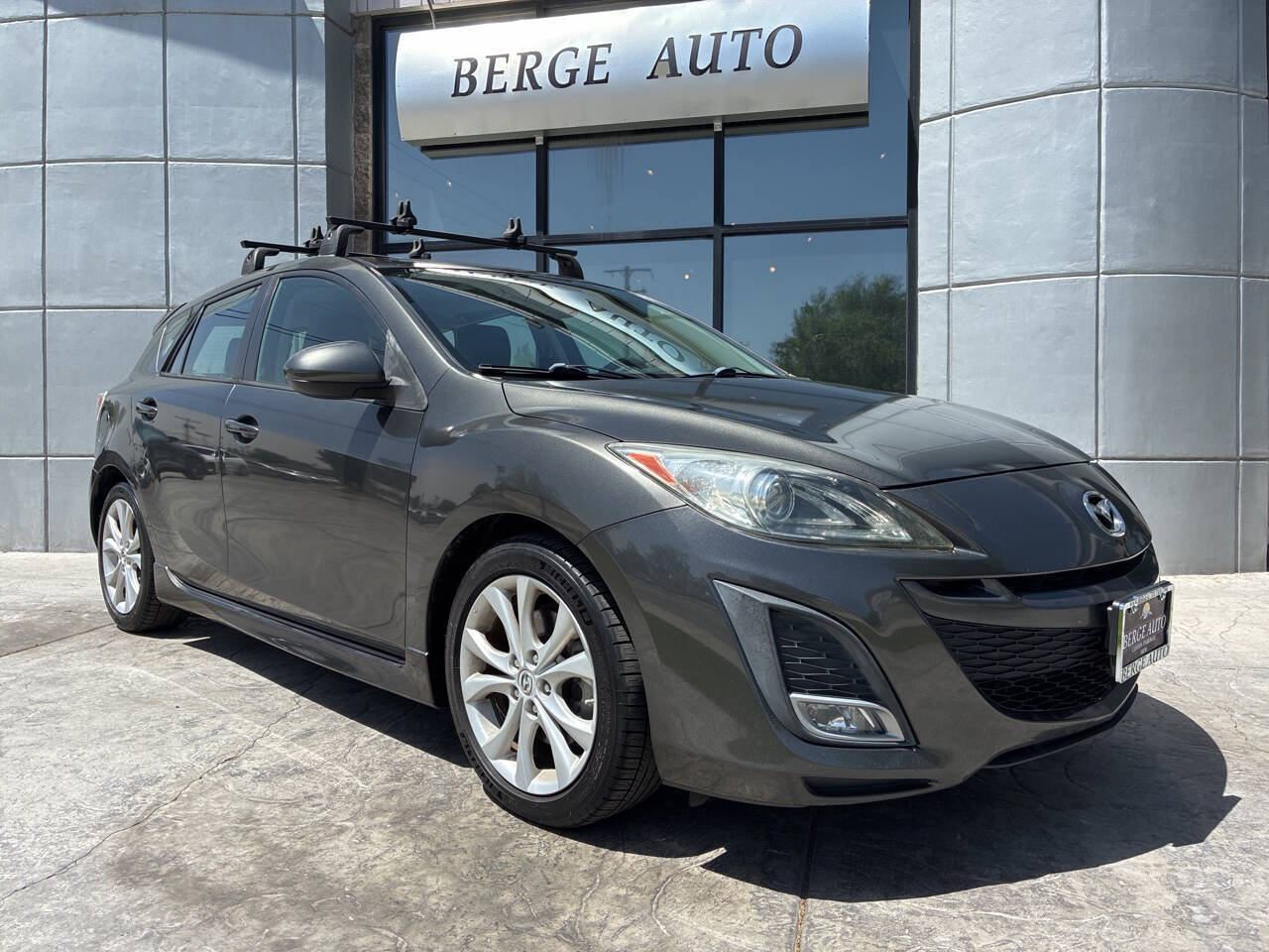 Used 2011 MAZDA MAZDA3 s Grand Touring w/ Tech Pkg FWD image 1