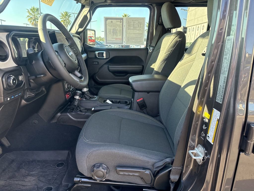 Certified 2025 Jeep Wrangler Willys 4xe image 13