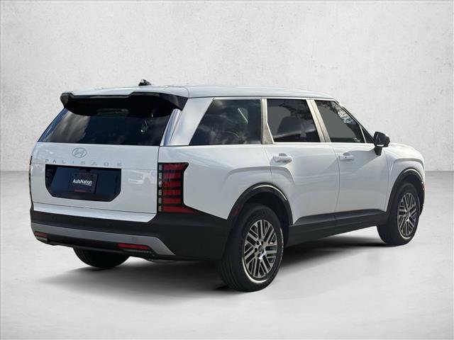 New 2026 Hyundai Palisade SE image 2