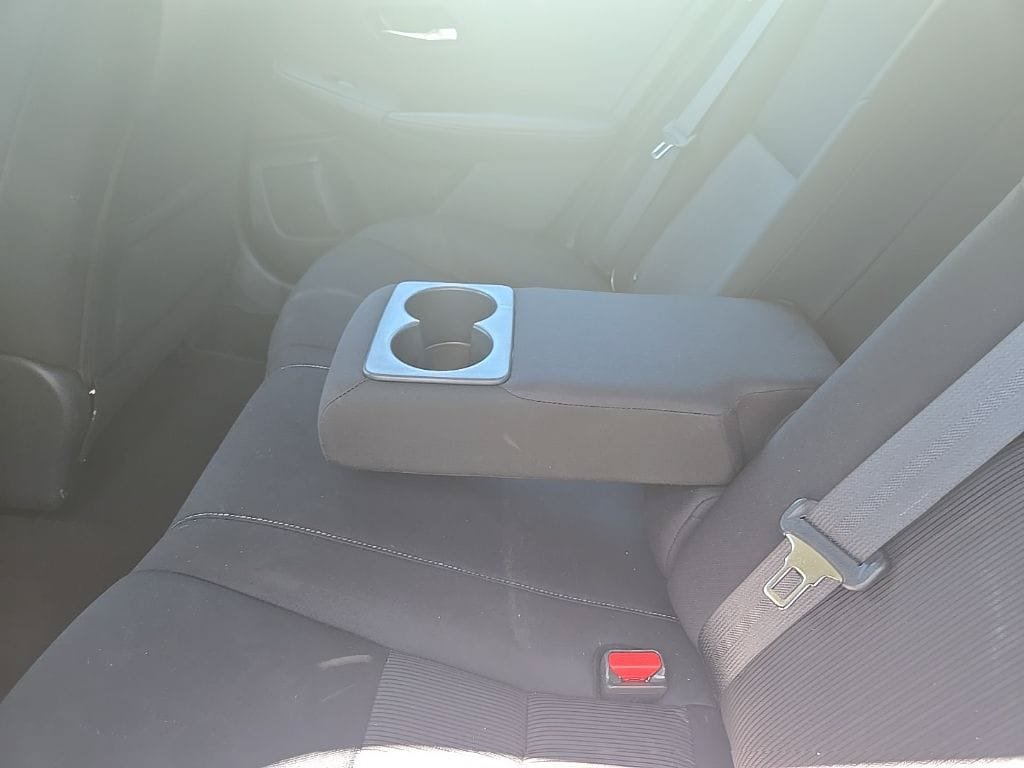 Used 2022 Nissan Sentra SV FWD image 24