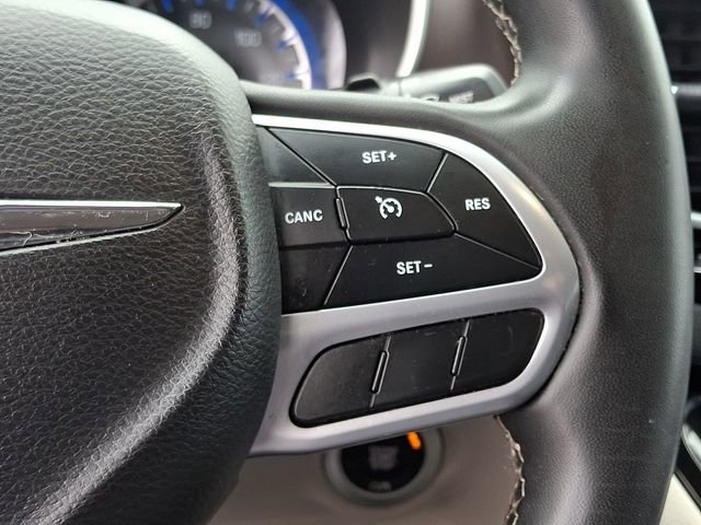 Used 2023 Chrysler Voyager LX FWD image 23