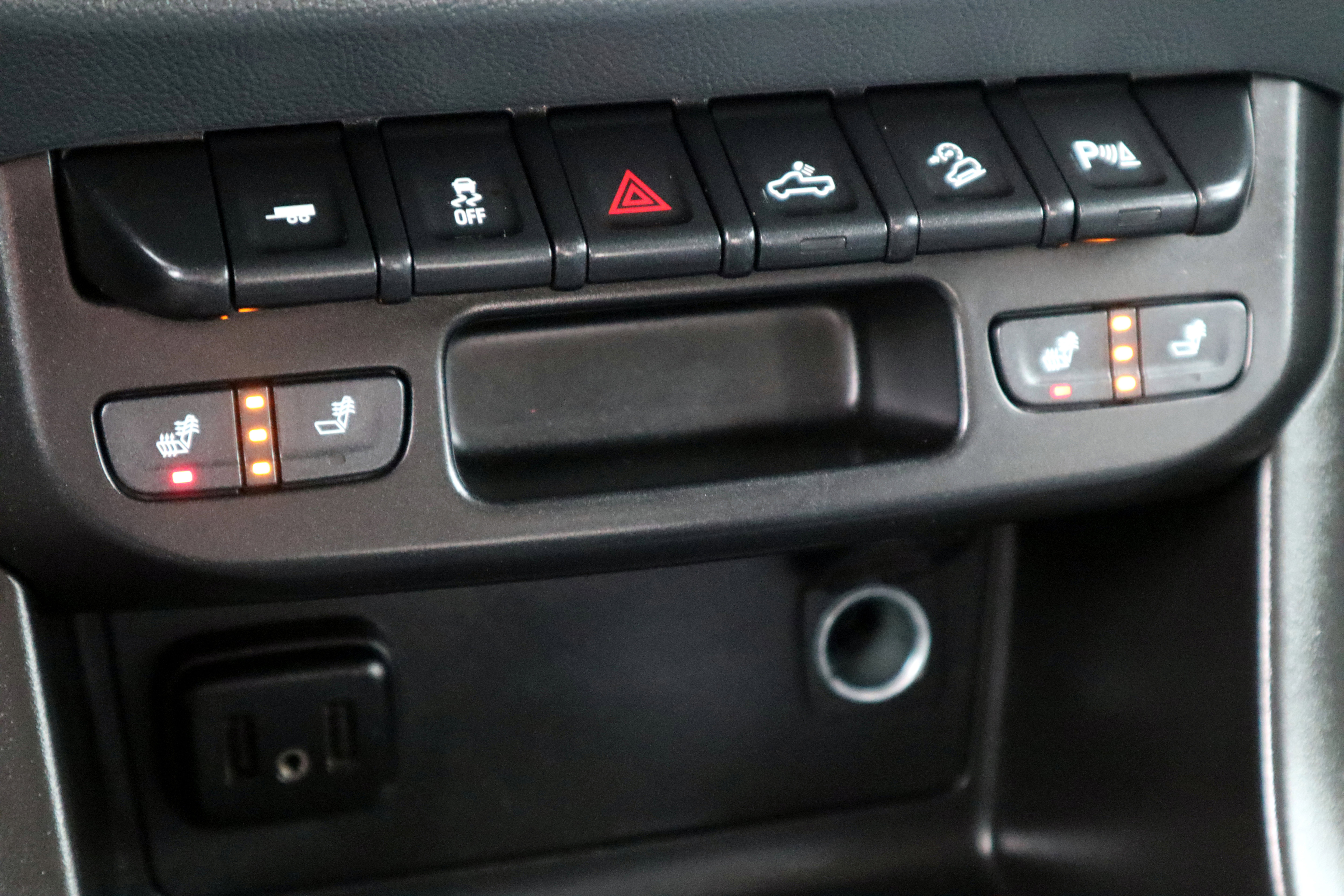 Used 2022 Chevrolet Colorado Z71 image 28