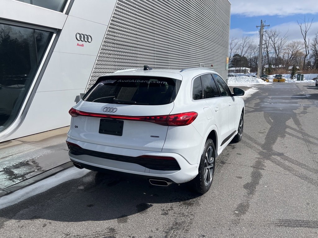 Certified 2025 Audi Q5 Premium w/ Convenience Package image 27