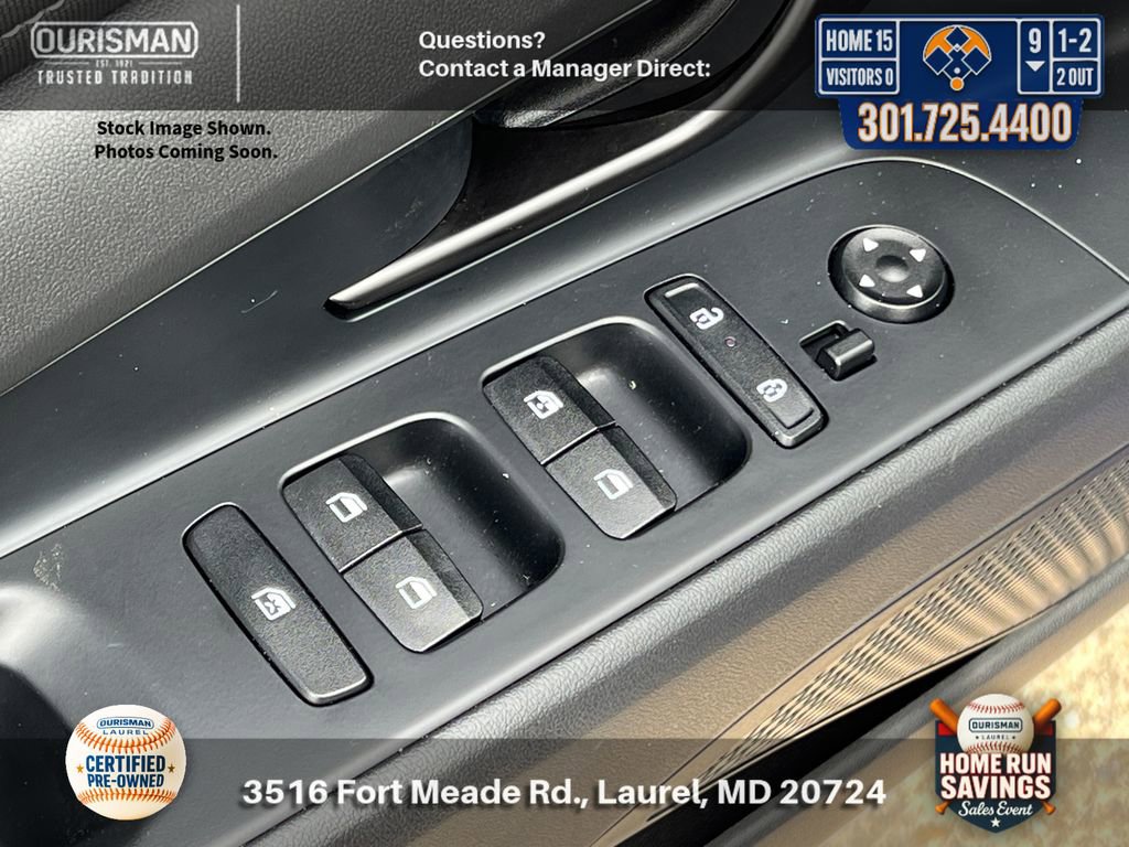 Certified 2025 Hyundai Elantra Sport image 8