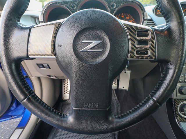 Used 2004 Nissan 350Z Touring image 17
