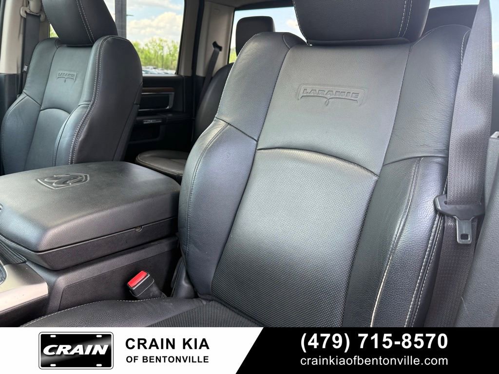 Used 2015 RAM 1500 Laramie w/ Convenience Group image 24