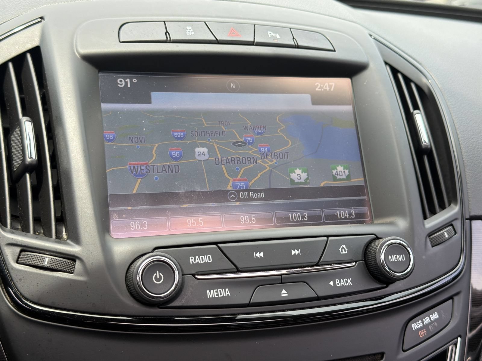 Used 2016 Buick Regal Premium FWD image 35