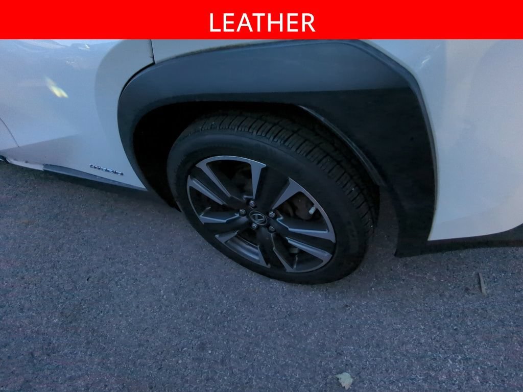 Used 2019 Lexus UX 250h AWD/4WD image 5