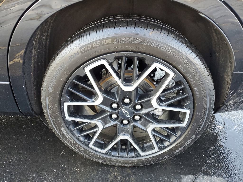 Used 2023 Chevrolet Blazer RS w/ Driver Confidence II Package image 38