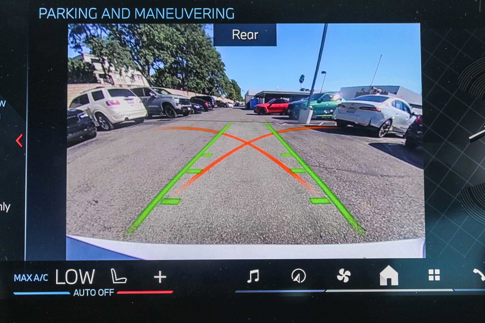 Used 2025 BMW M240i xDrive Coupe image 24