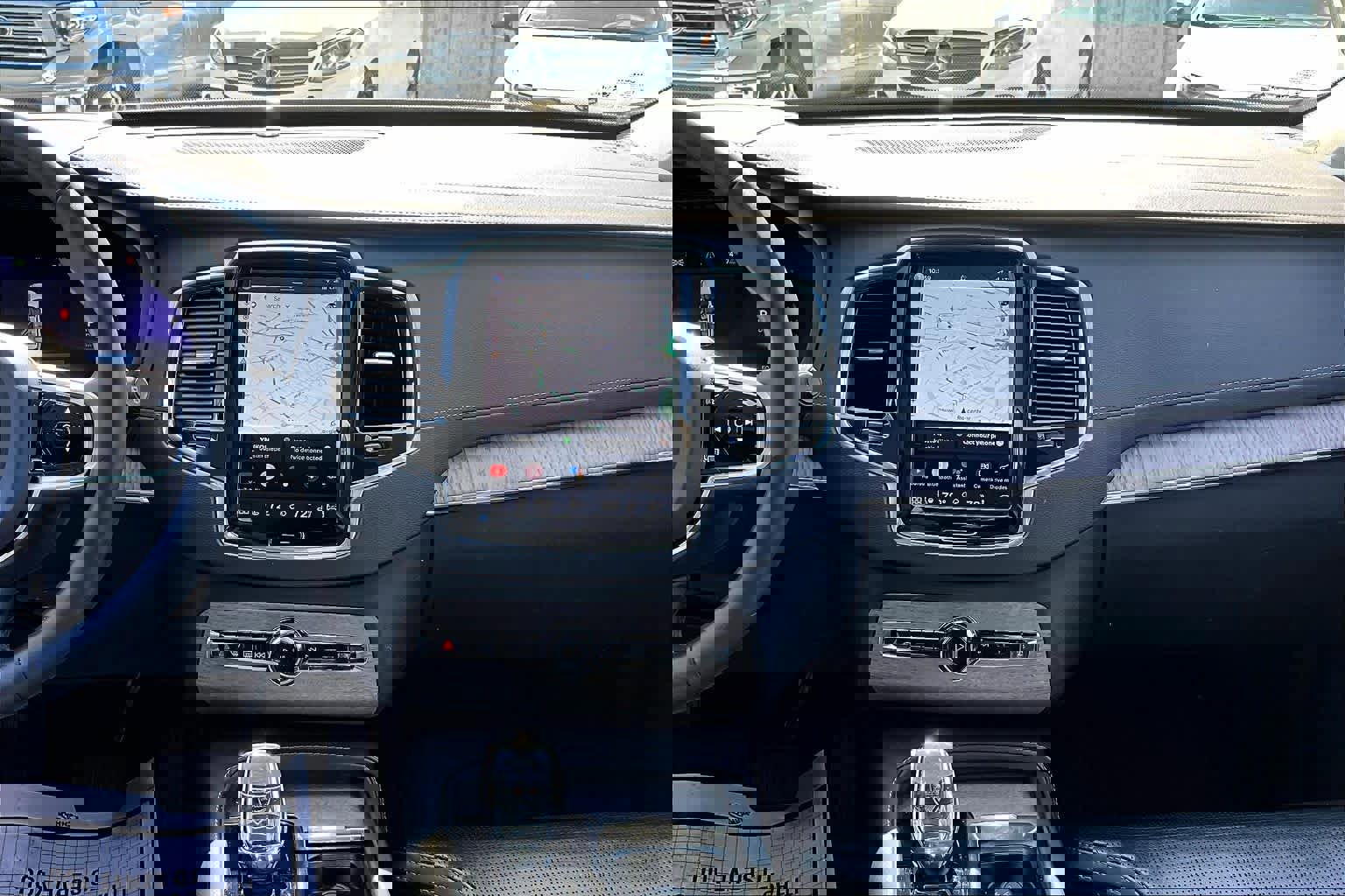 Used 2023 Volvo XC90 B6 Ultimate w/ Protection Package Premier AWD/4WD image 7