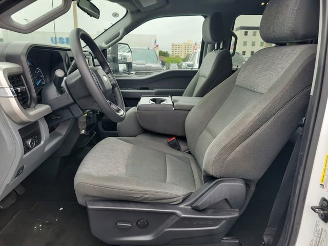 Used 2025 Ford F250 XLT image 12