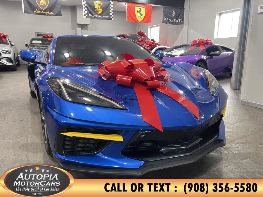 Used 2020 Chevrolet Corvette Stingray Premium Cpe w/ 3LT Preferred Equipment Group image 9