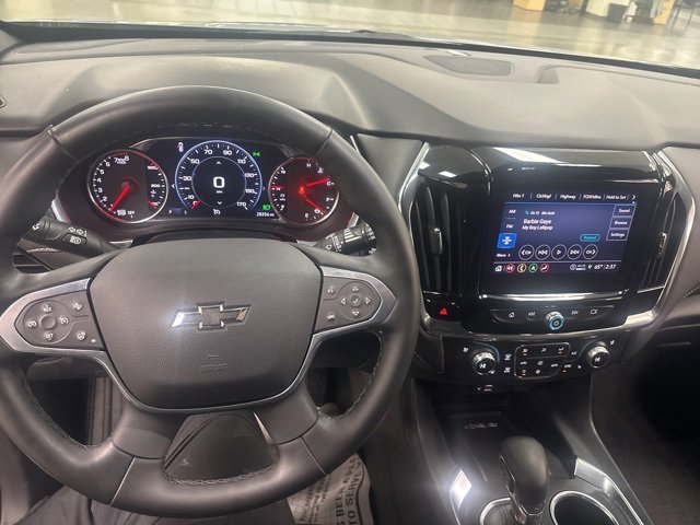 Used 2023 Chevrolet Traverse Premier w/ Redline Edition image 18