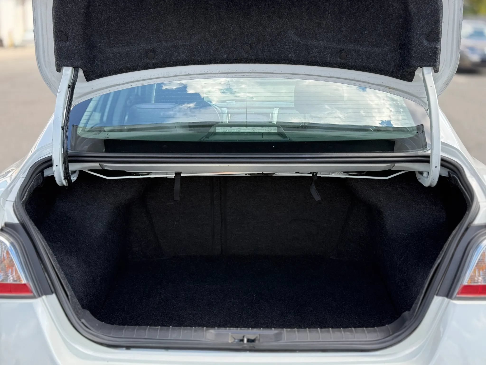 Used 2014 Nissan Altima 2.5 S FWD image 27
